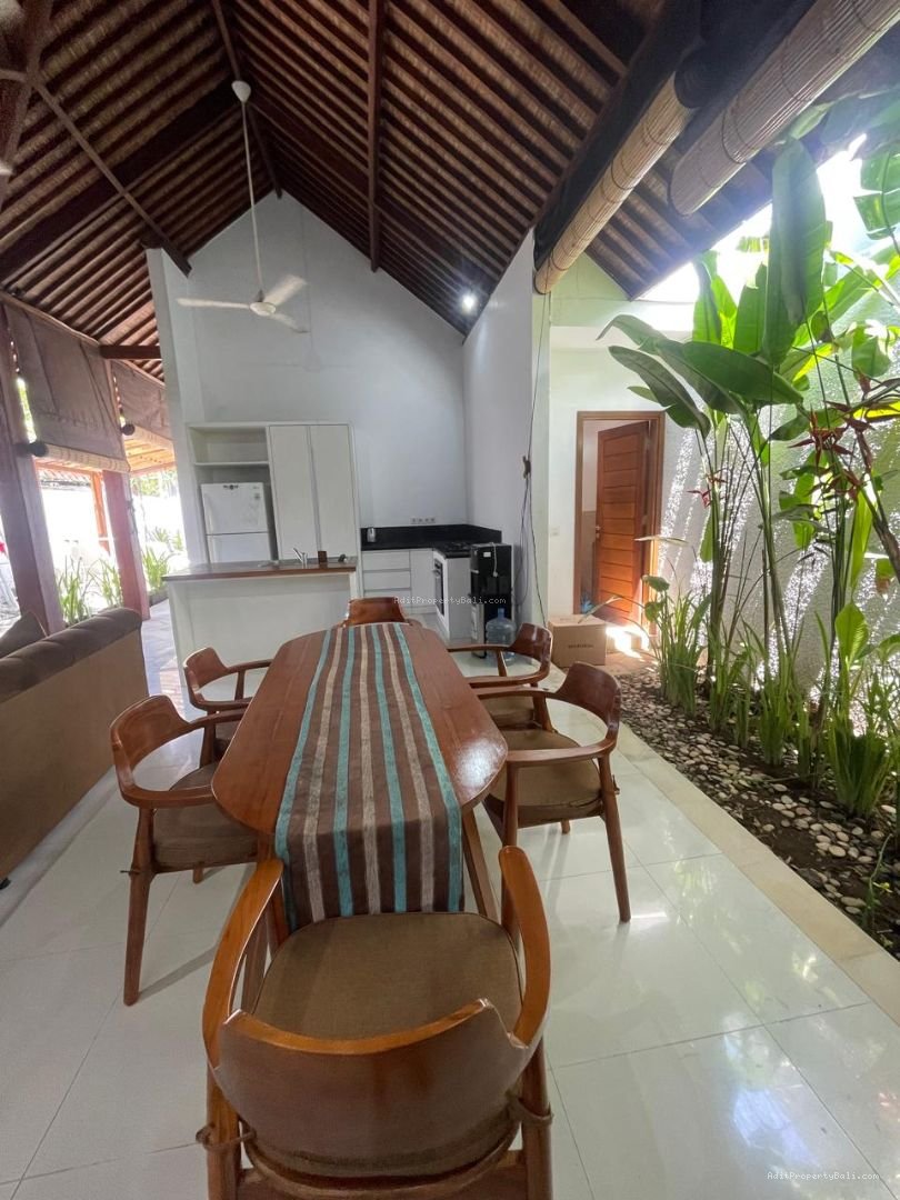 Villa 1 lantai tumbak bayuh