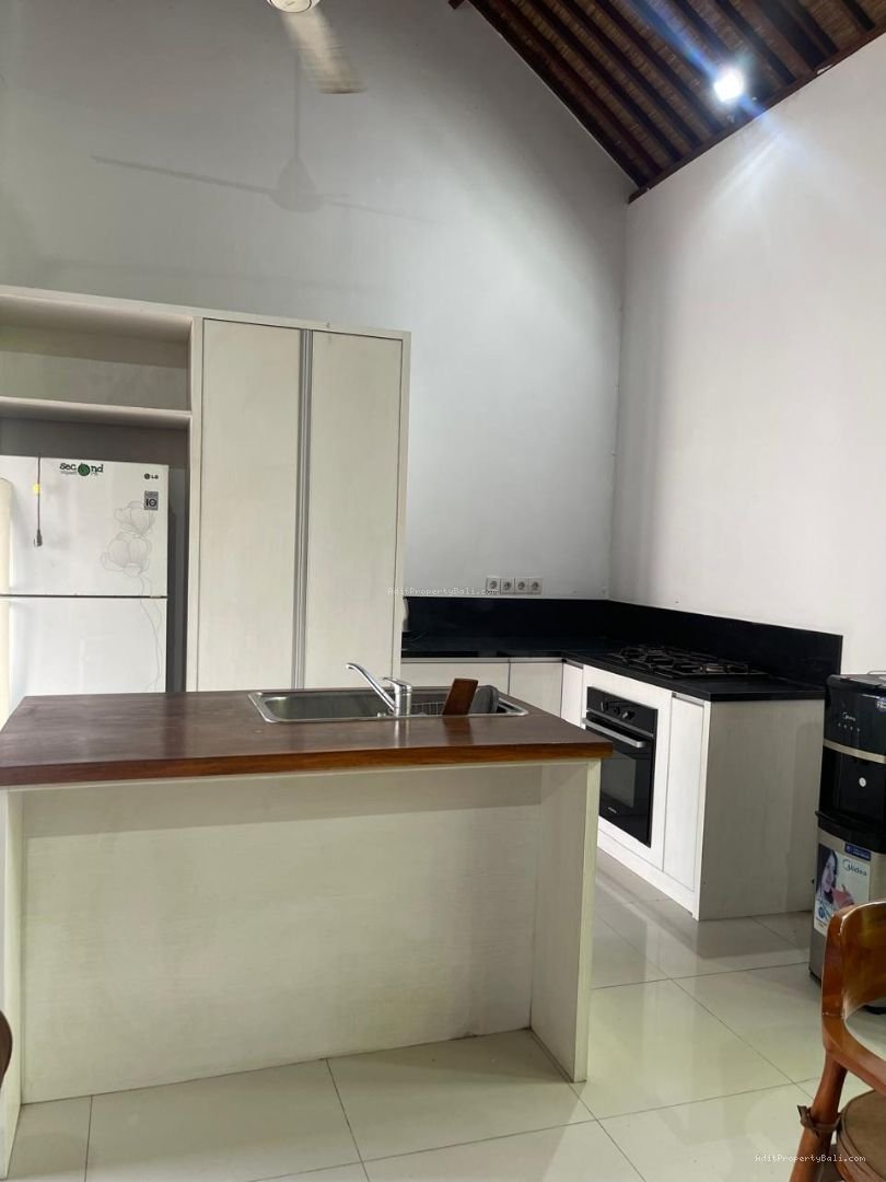 Villa 1 lantai tumbak bayuh