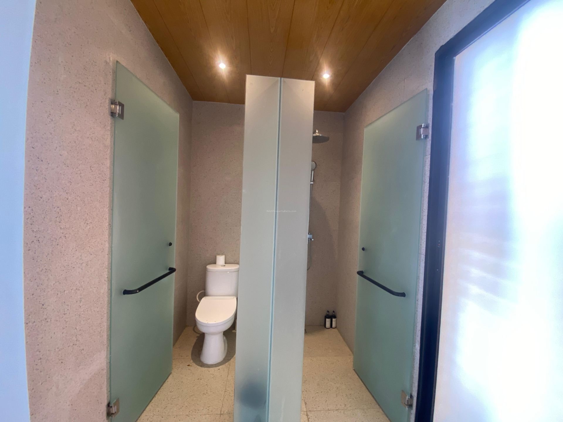 Villa dekat pantai cemagi