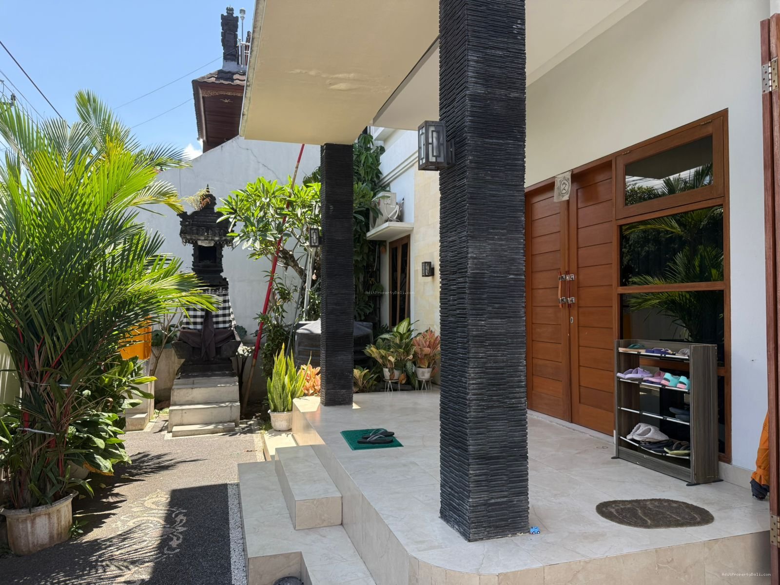 rumah minimalis ganda pura