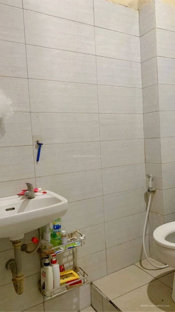 rumah lantai 3 dalung