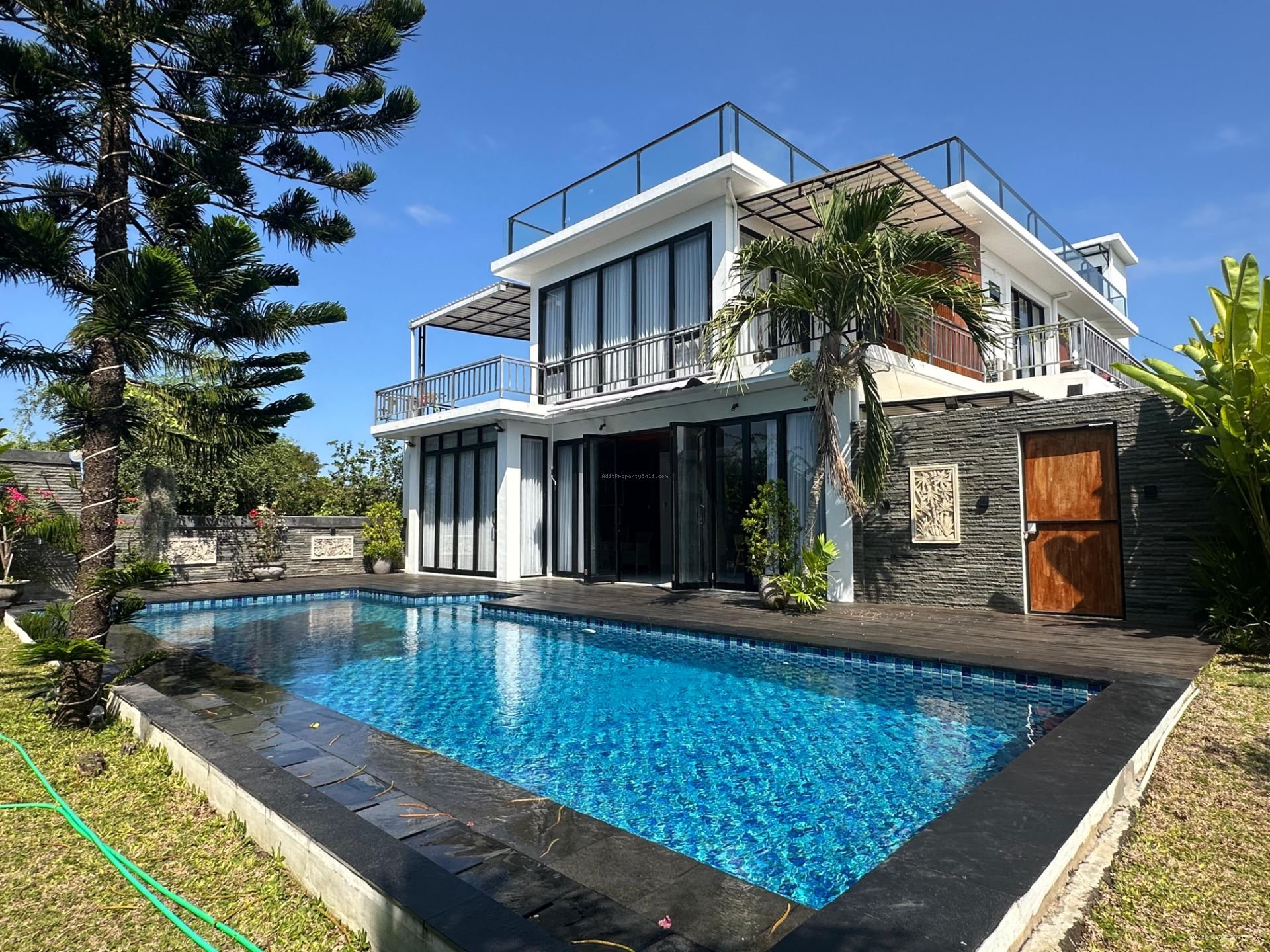 villa ocean view nusa dua