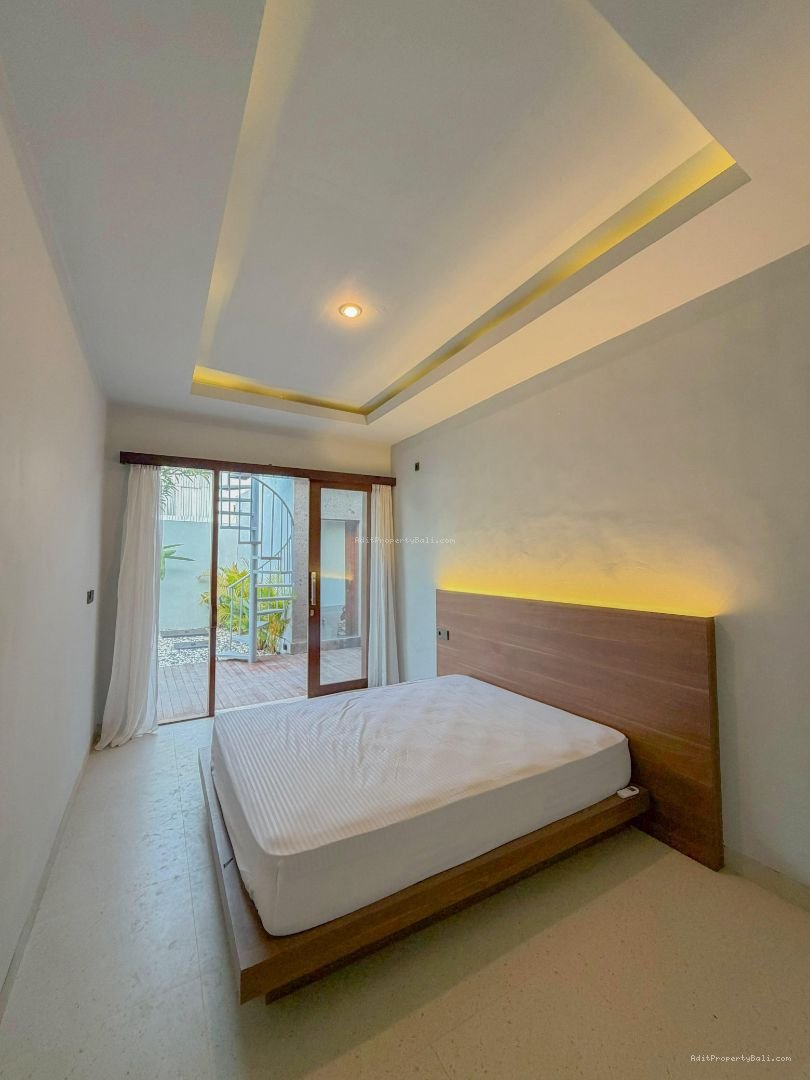 new brand villa pererenan