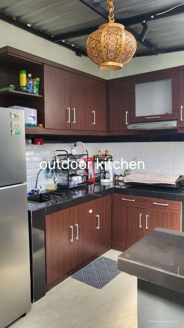 Rumah semi villa Denpasar barat