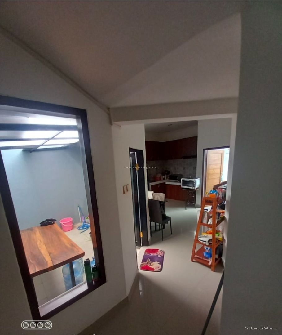 rumah minimalis ubung