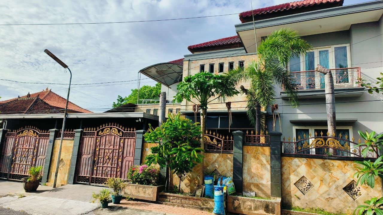 Rumah  buluh indah