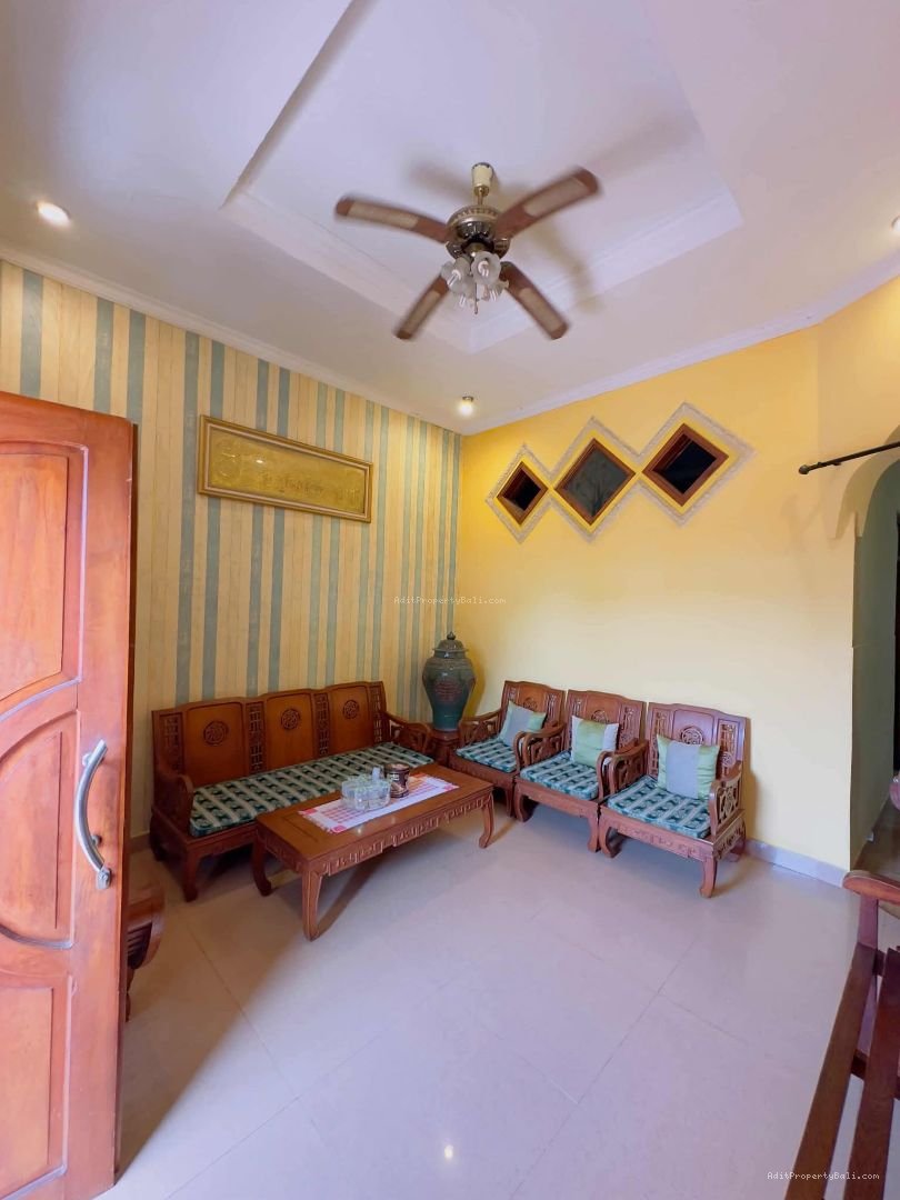 Rumah monang maningg