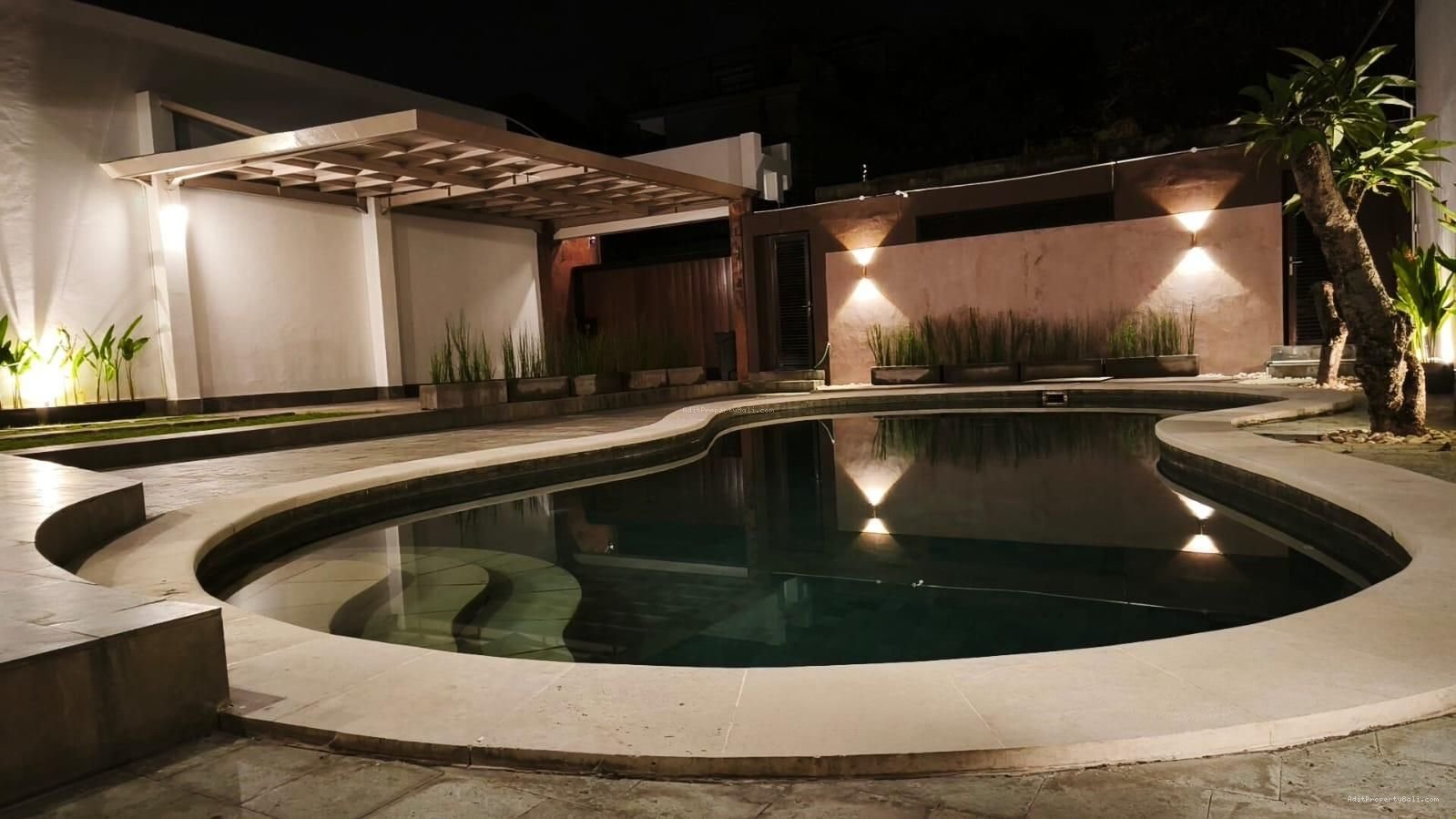 villa taman sarii