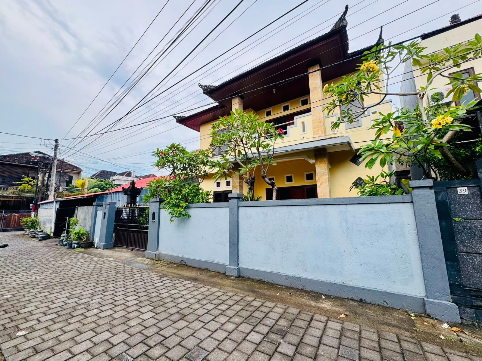 rumah akasia denpasar