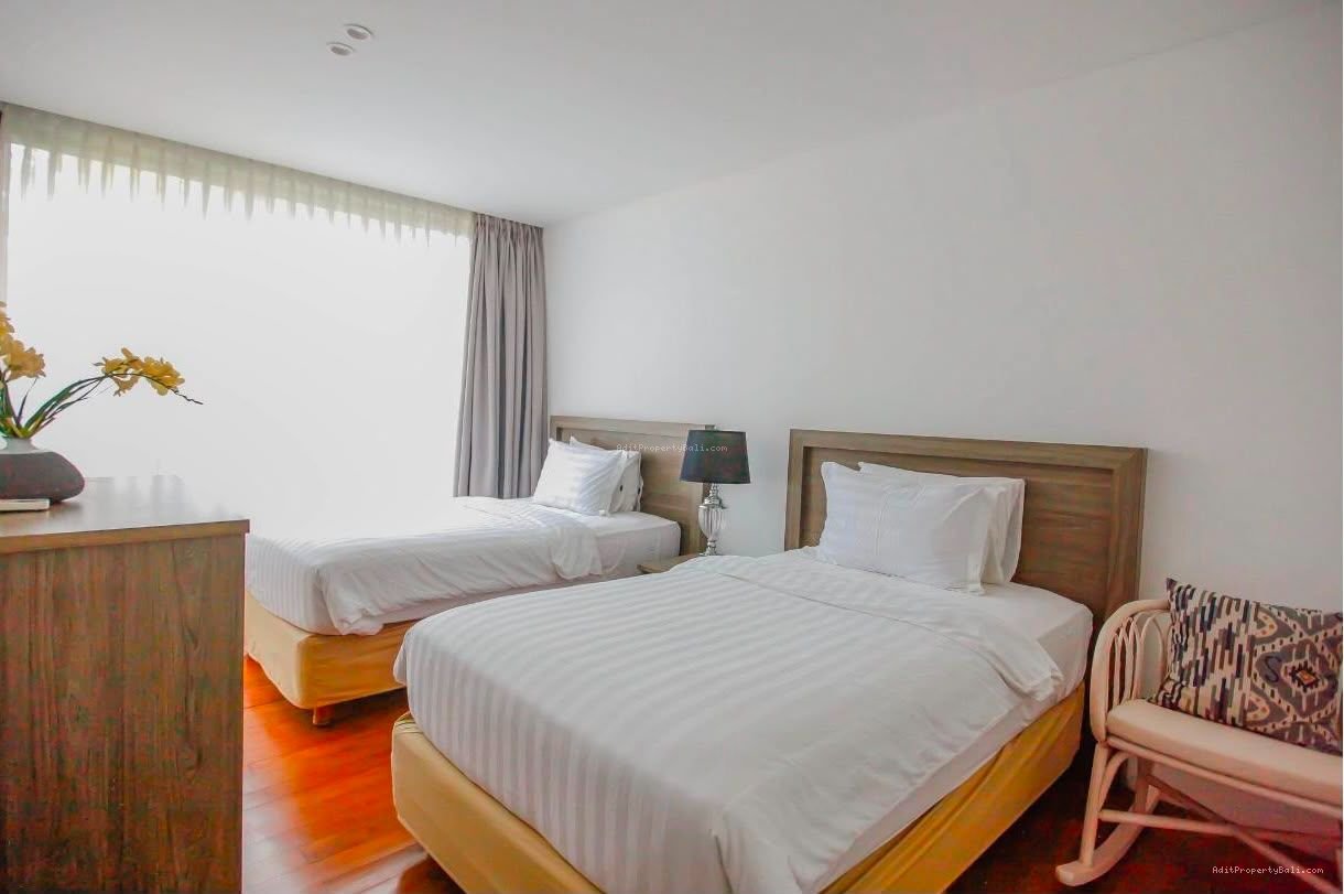 villa luxury brawaa