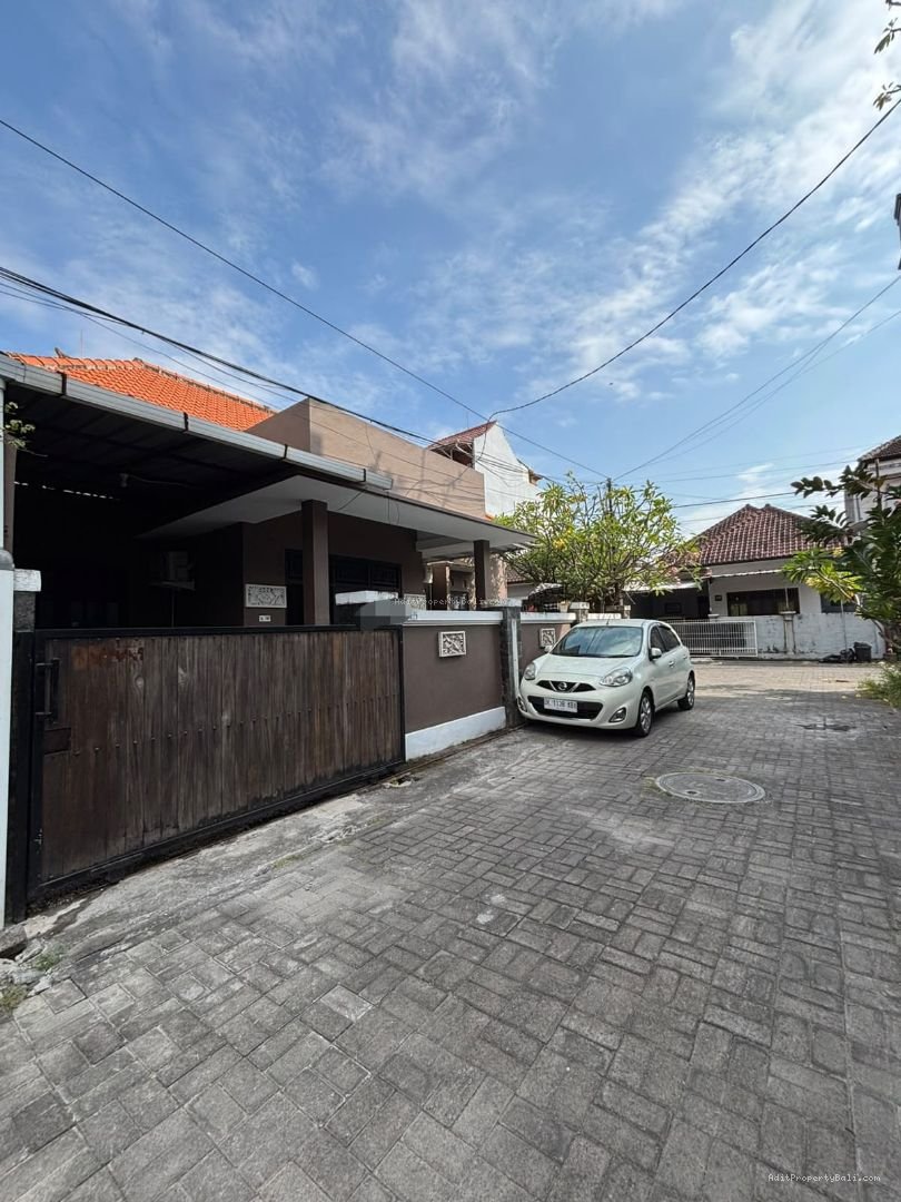 rumah sesetan wg
