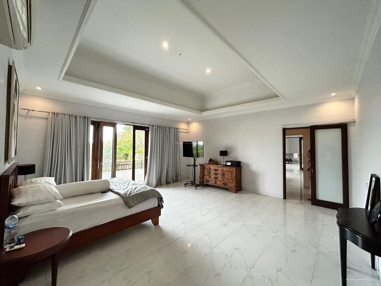 vila swminyak bali