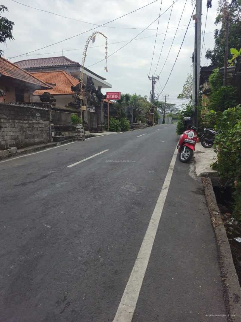 tanah binus gudang cargoo