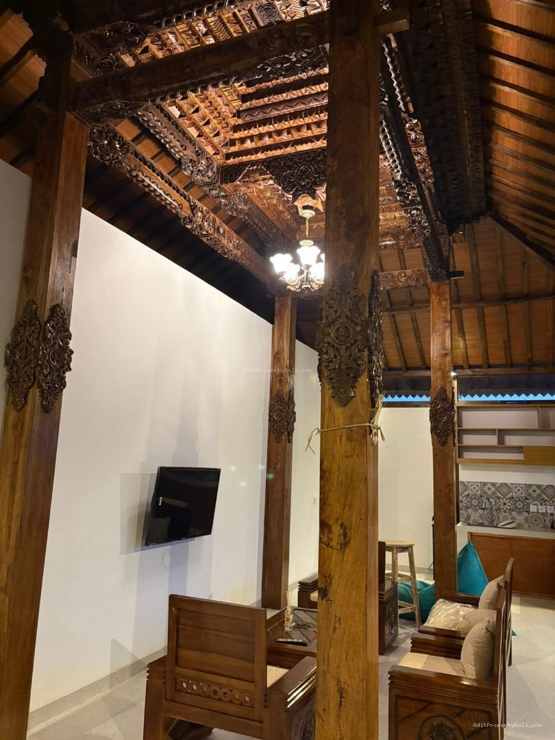 villa joglo kedunguu