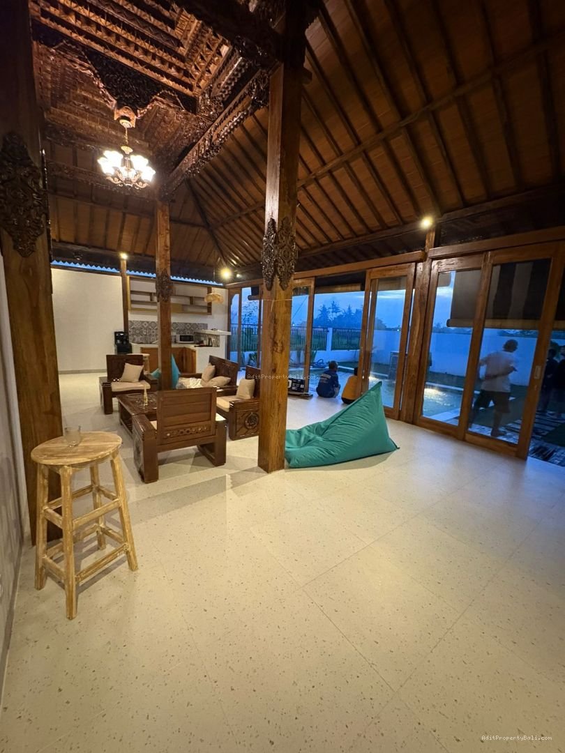 villa joglo kedunguu